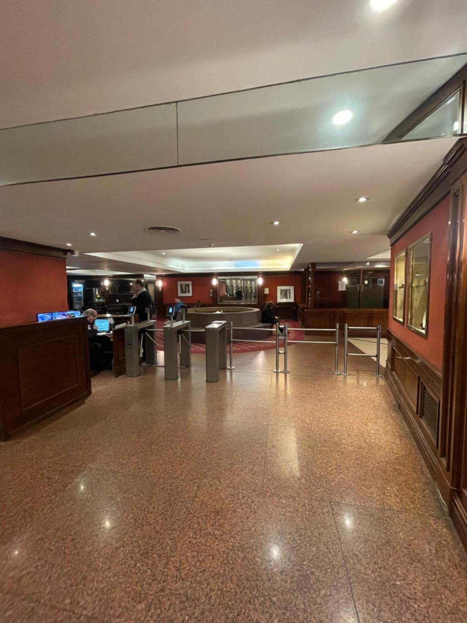 Obelisco Y Tango Apartment Buenos Aires Bagian luar foto